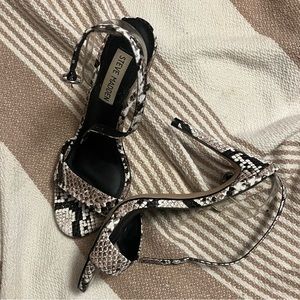 Steve Madden Heels Size 7